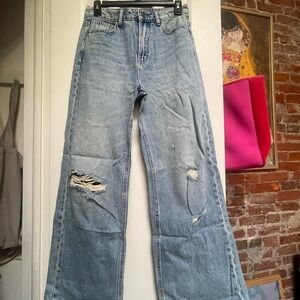 Distressed Light Blue Women's Jeans